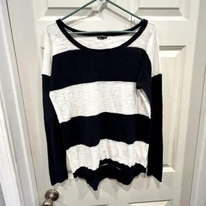 Express Knit Blue and White Striped Cotton Lightweight Hi Lo Sweater size Medium